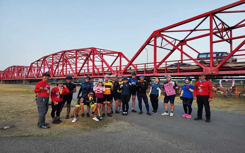 運動與健康,單車騎行,單車旅行,香港車友,專案訂製行程,海外車友騎台灣,山海戀單車,單車看見台灣,山海戀車友故事